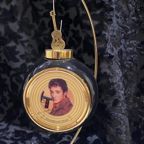Other - ELVIS Vintage 1999 Christmas Ornament from Bradford Editions